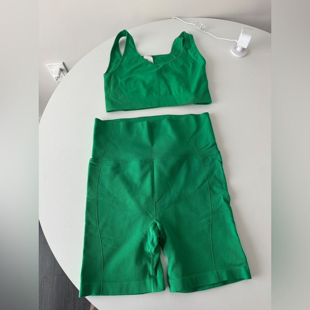 All motion green two piece